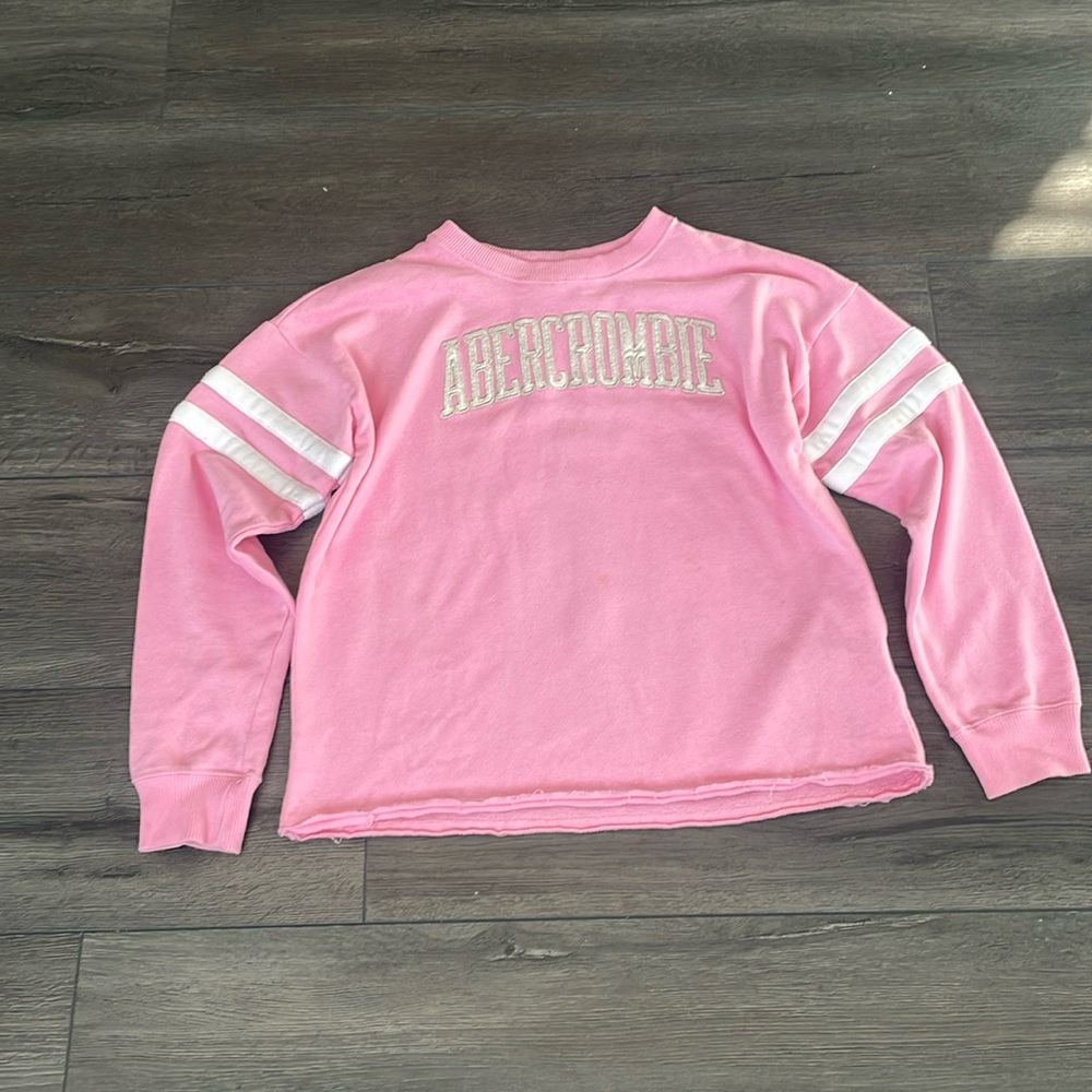 Pink Abercrombie kids long sleeve thin sweatshirt size 15/16